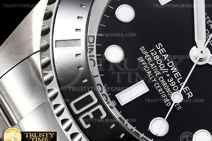 0512 ROLSD0102 – Deep Sea Dweller Blk Supportive 1013